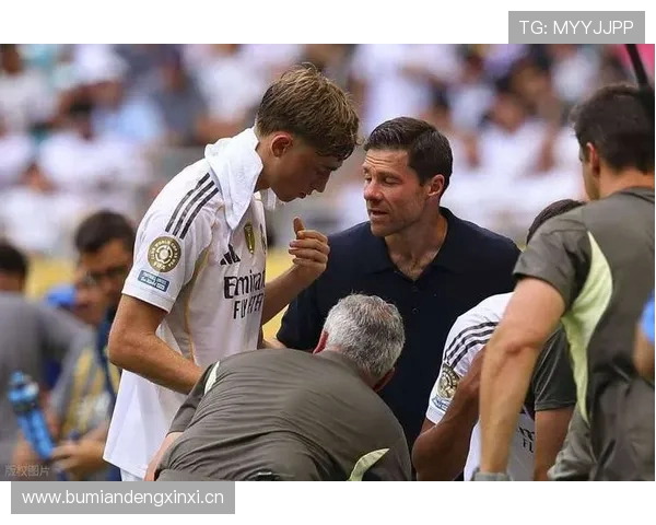 阿隆索执掌皇马首秀在即 面临世俱杯冲冠与激活锋线等七大挑战